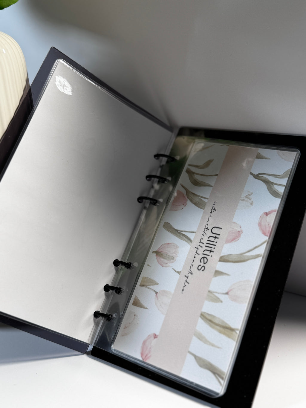 Luxe Noir  Binder