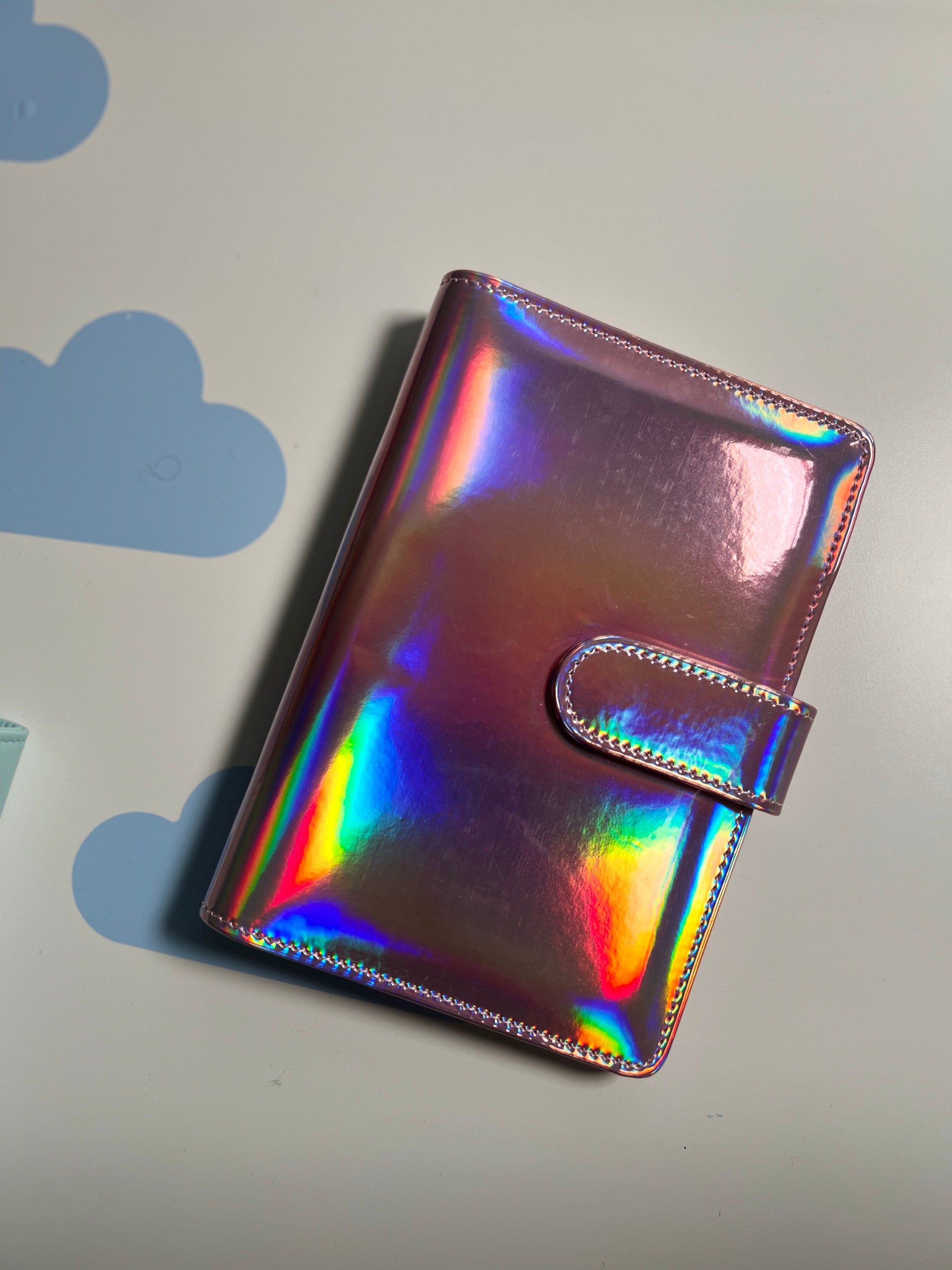 Holographic Binder