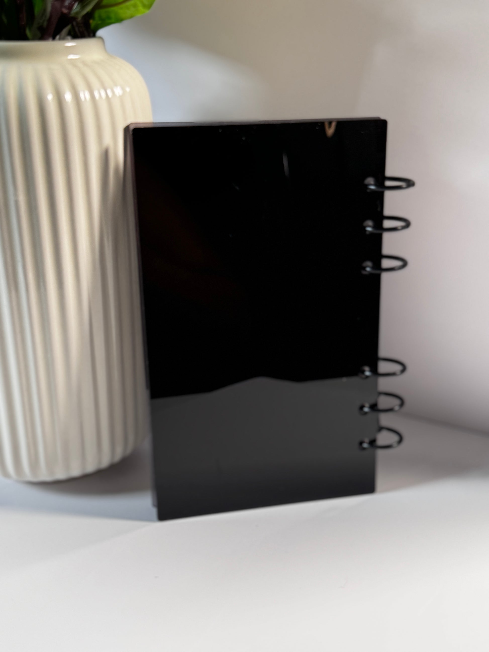 Luxe Noir  Binder