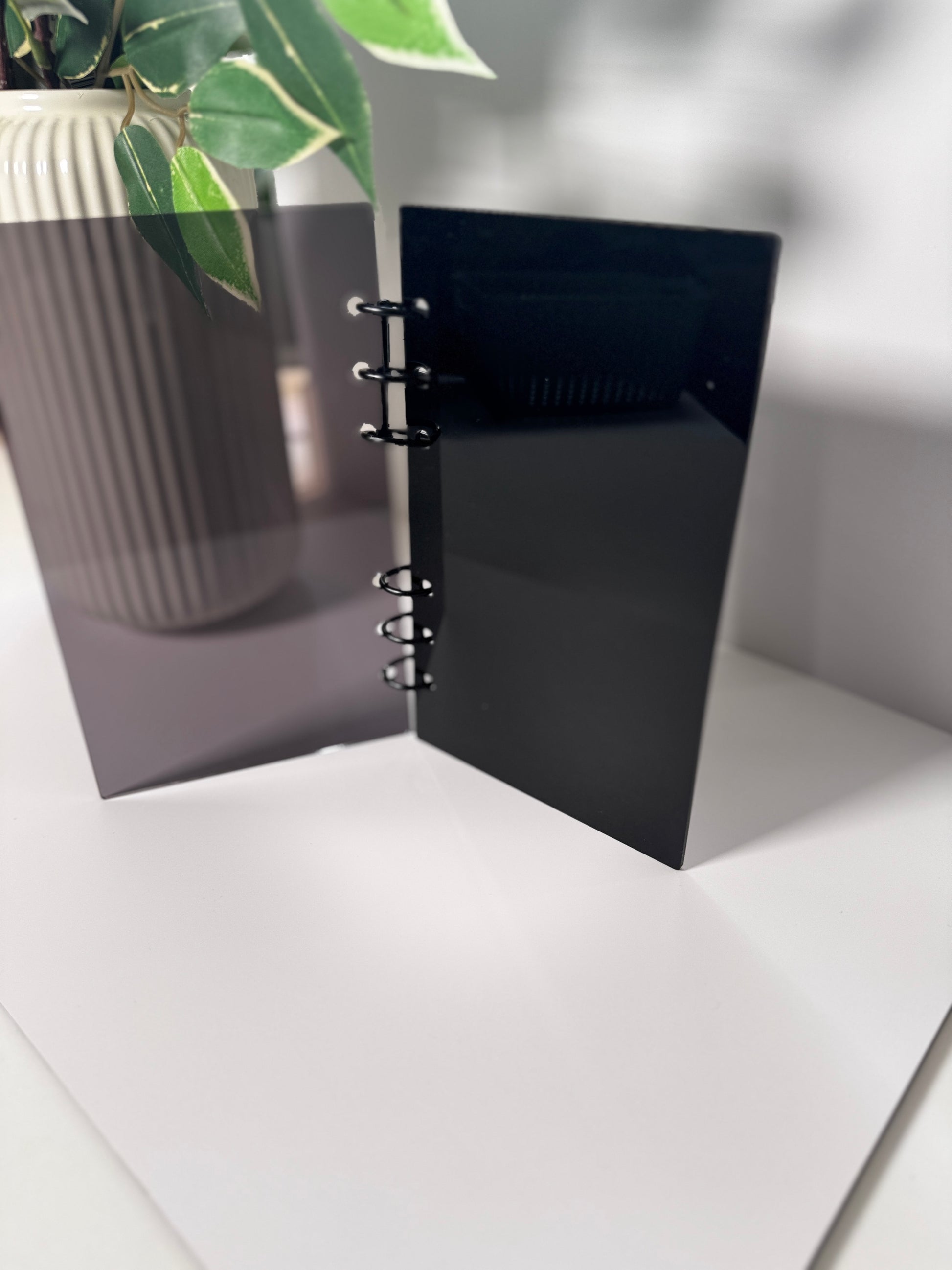 Luxe Noir  Binder